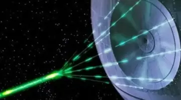إطلاق خدمة الاتصال عبر الأقمار الصناعية حصريًا لهواتف آيفون فى بريطانيا